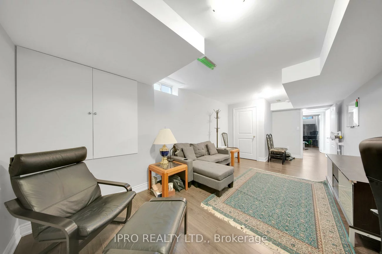 12, Goodsway, Northwest Brampton, Brampton