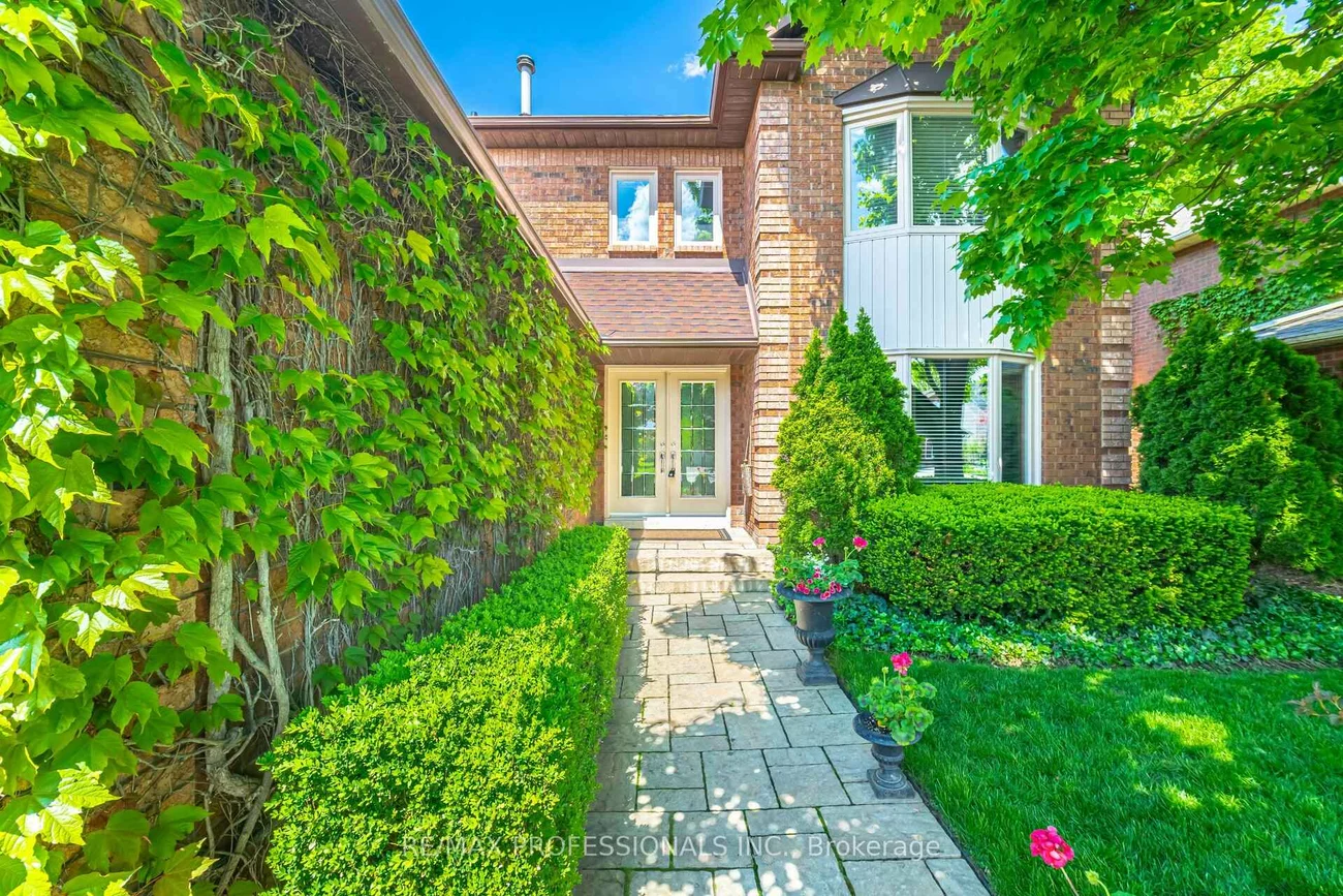 70, Kenpark, Snelgrove, Brampton