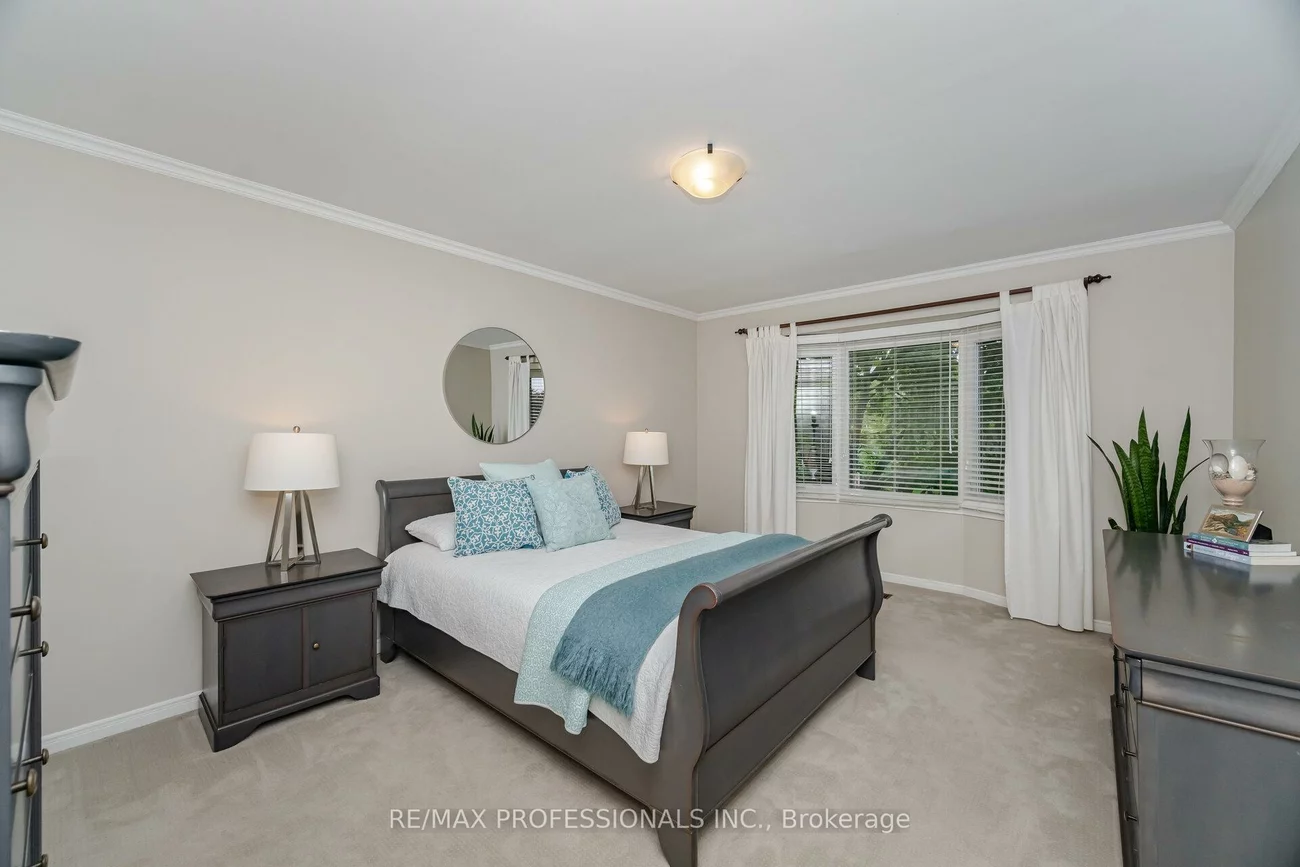 70, Kenpark, Snelgrove, Brampton