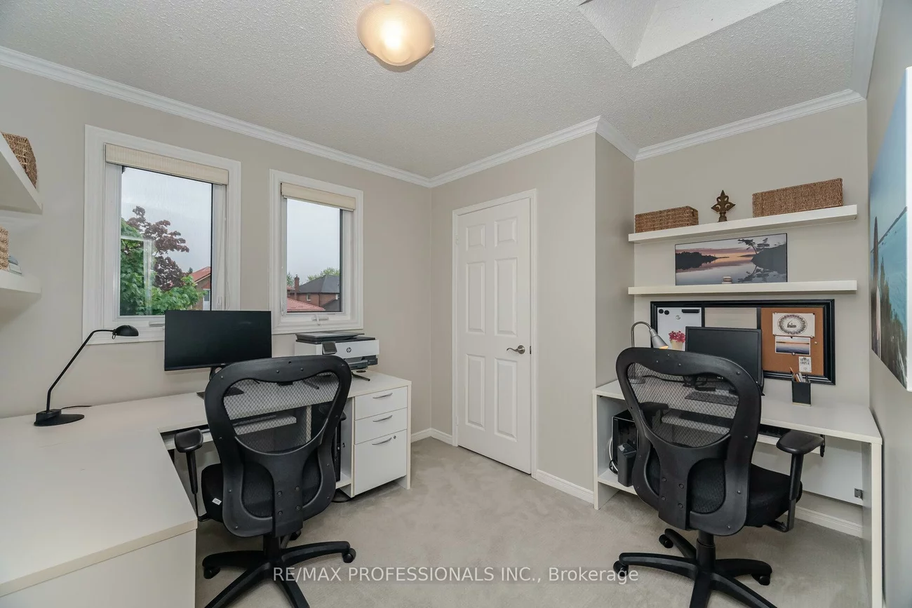 70, Kenpark, Snelgrove, Brampton