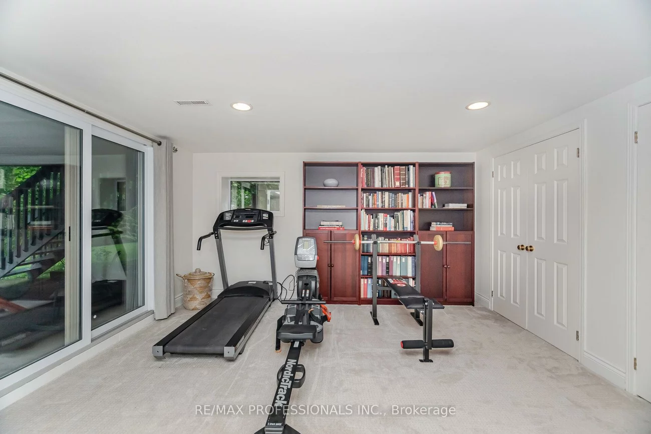 70, Kenpark, Snelgrove, Brampton
