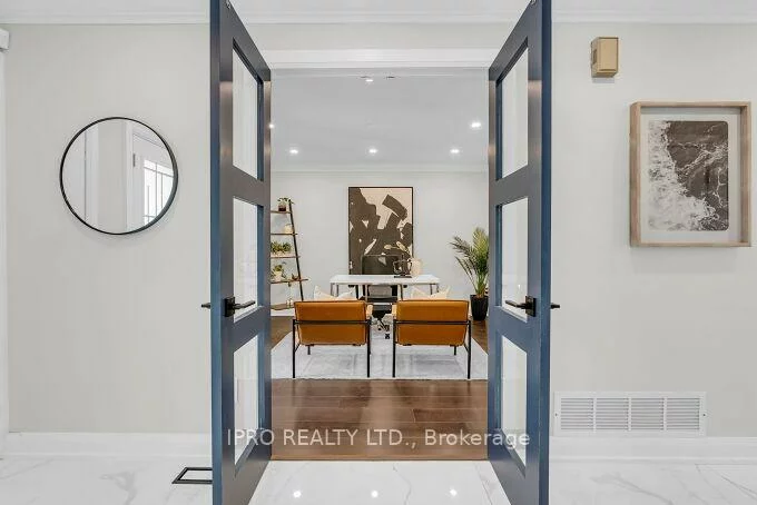 6, Mcfadden, Heart Lake East, Brampton
