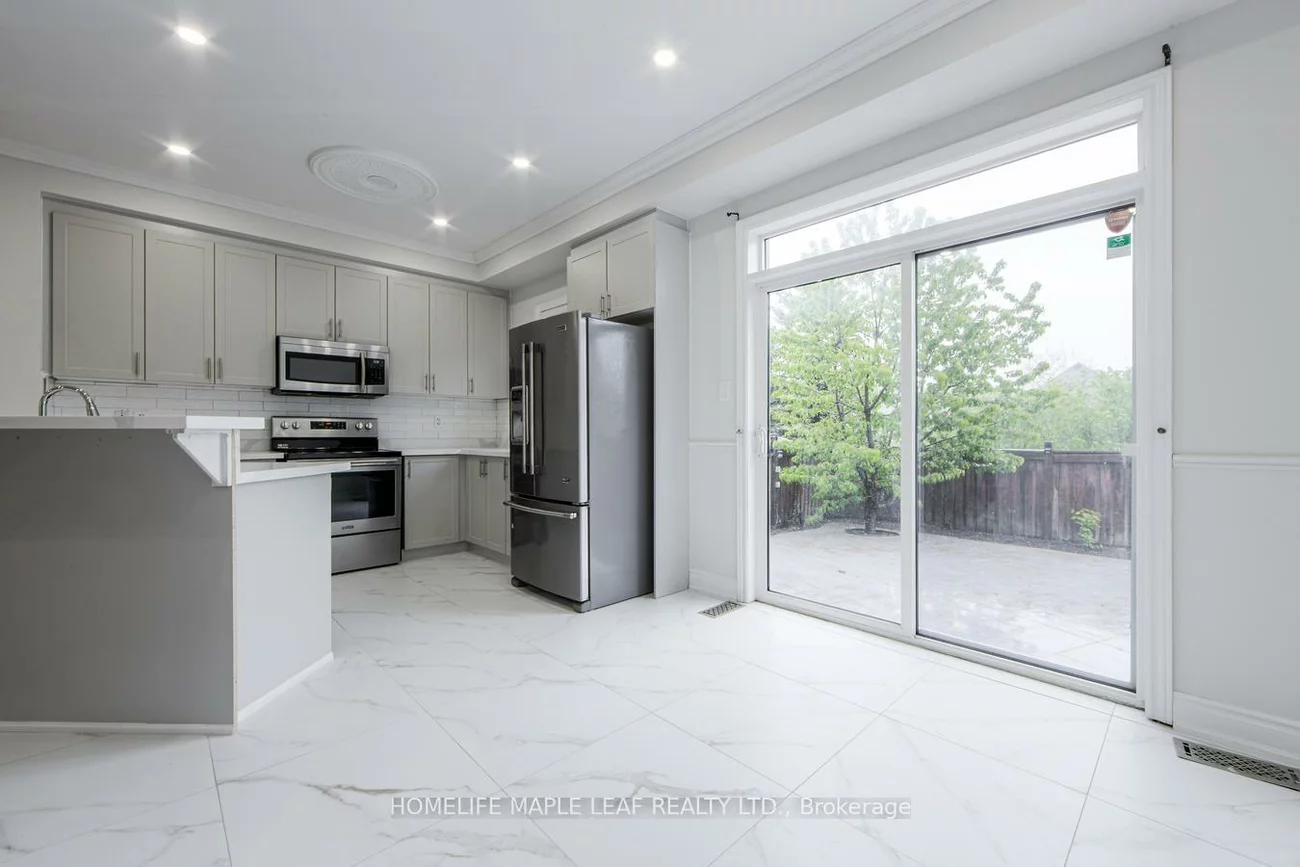 58, Begonia, Northwest Sandalwood Parkway, Brampton