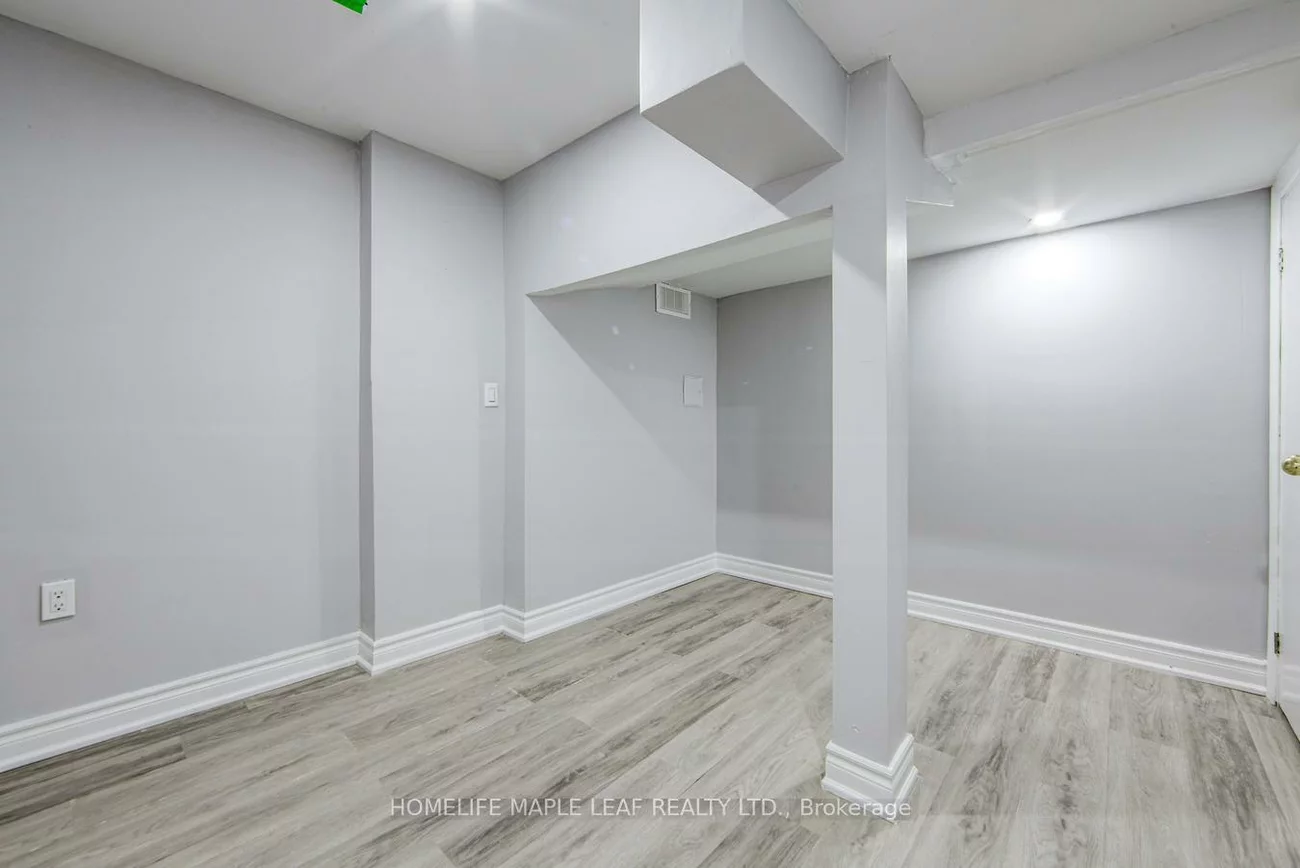 58, Begonia, Northwest Sandalwood Parkway, Brampton