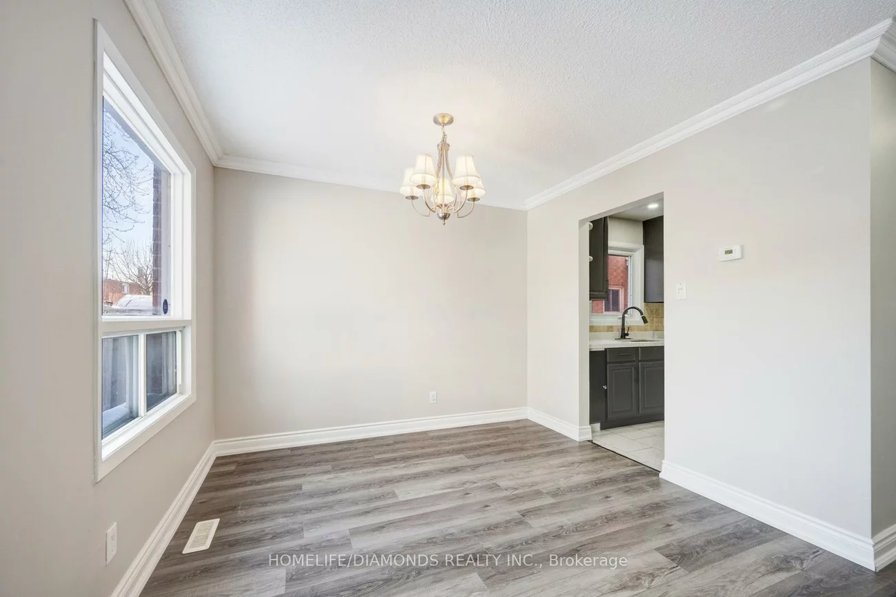 79, Ecclestone, Brampton West, Brampton