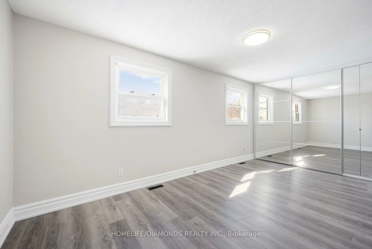 79, Ecclestone, Brampton West, Brampton