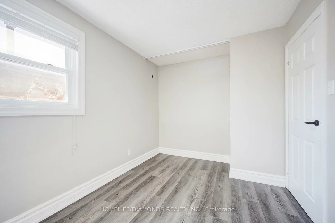 79, Ecclestone, Brampton West, Brampton