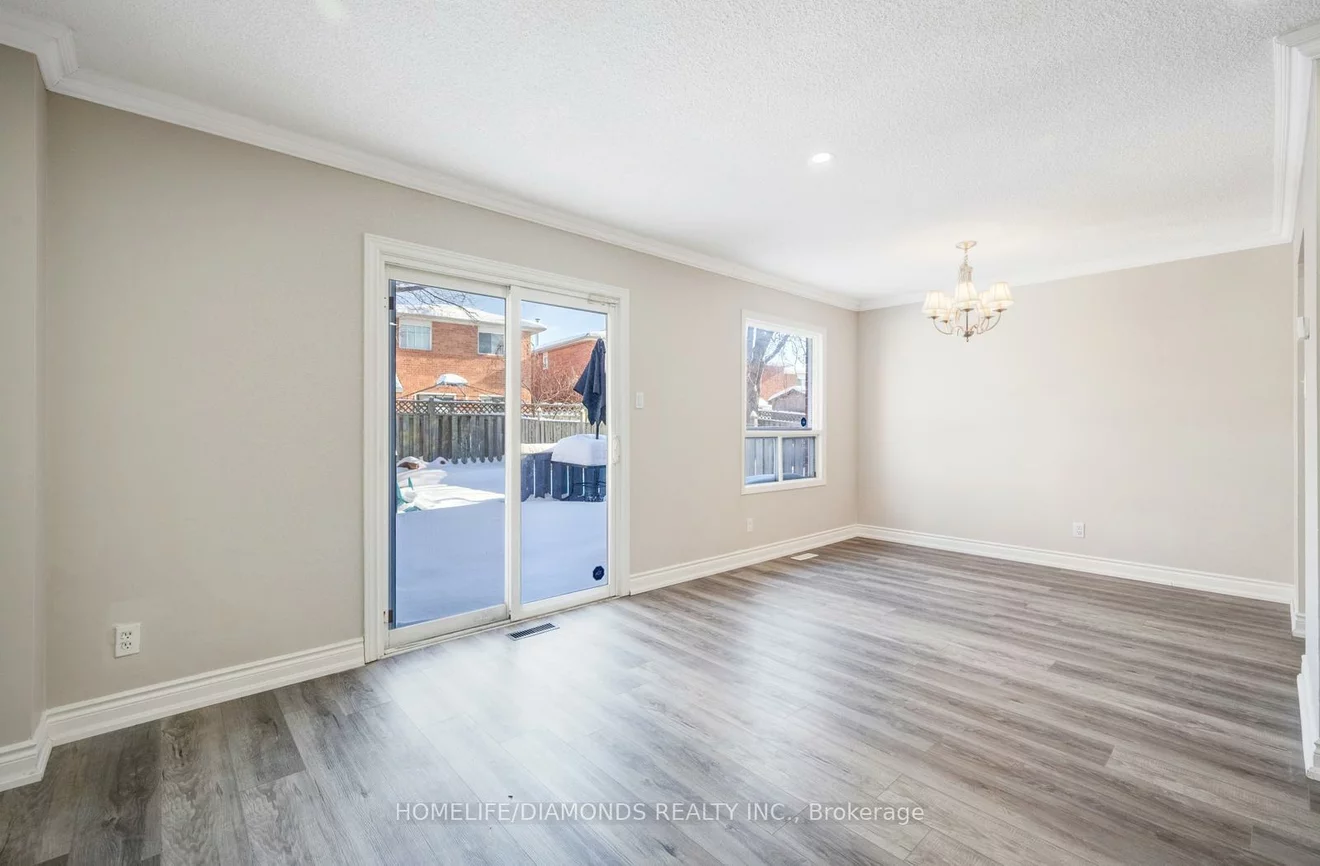 79, Ecclestone, Brampton West, Brampton