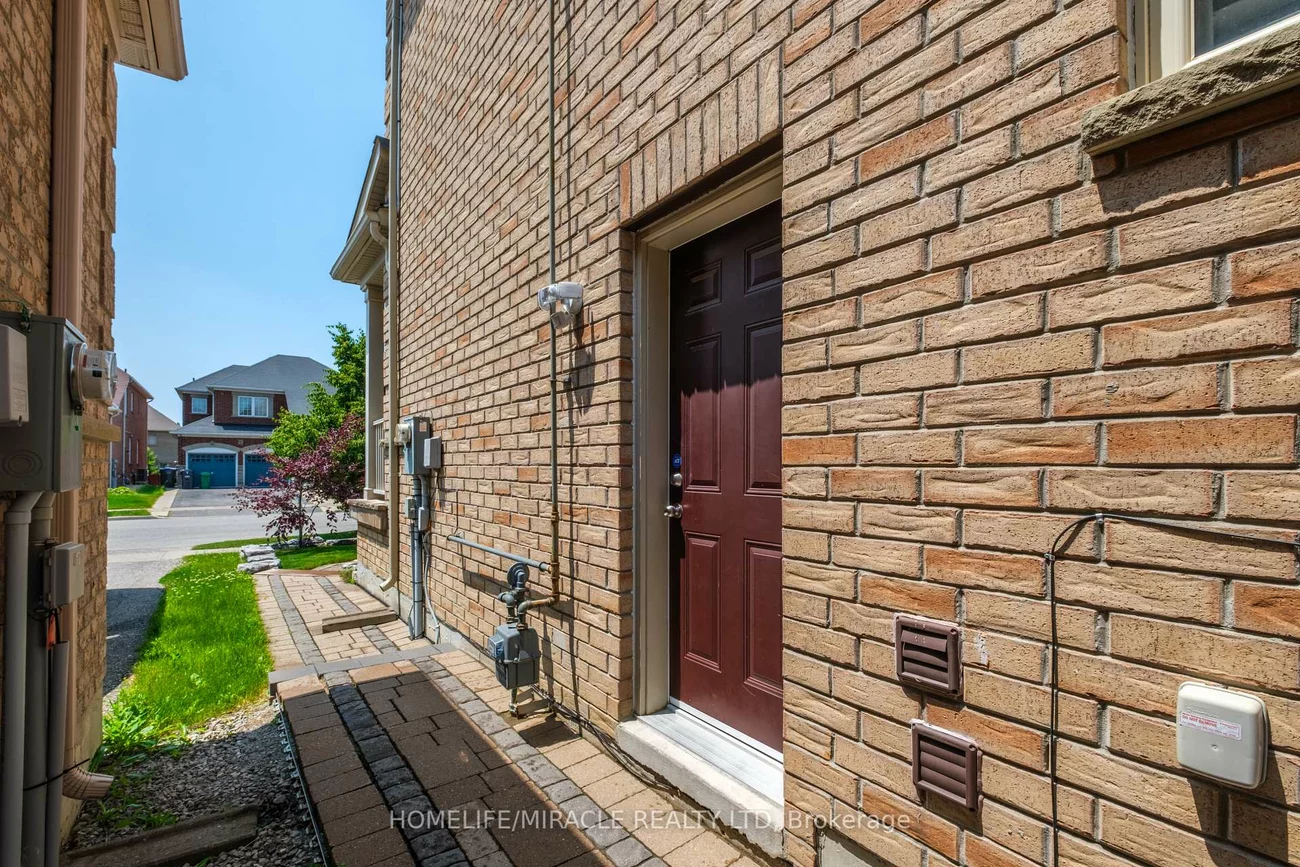 5, Meltwater, Bram East, Brampton