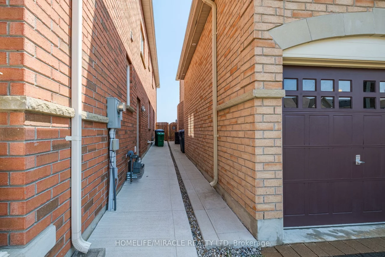5, Meltwater, Bram East, Brampton