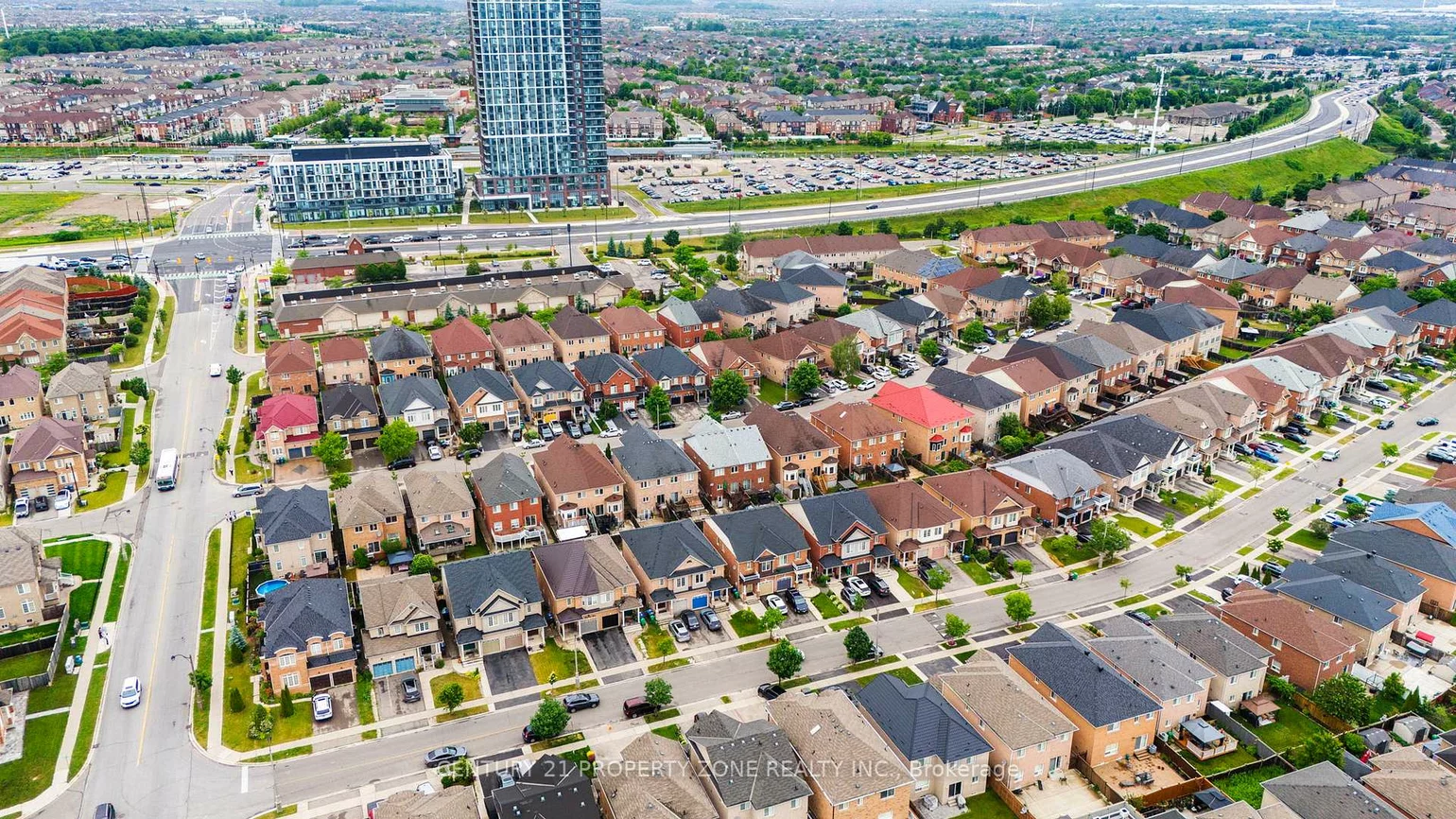 23, Portrush, Credit Valley, Brampton