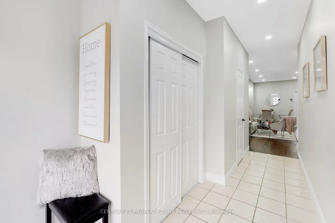 23, Portrush, Credit Valley, Brampton