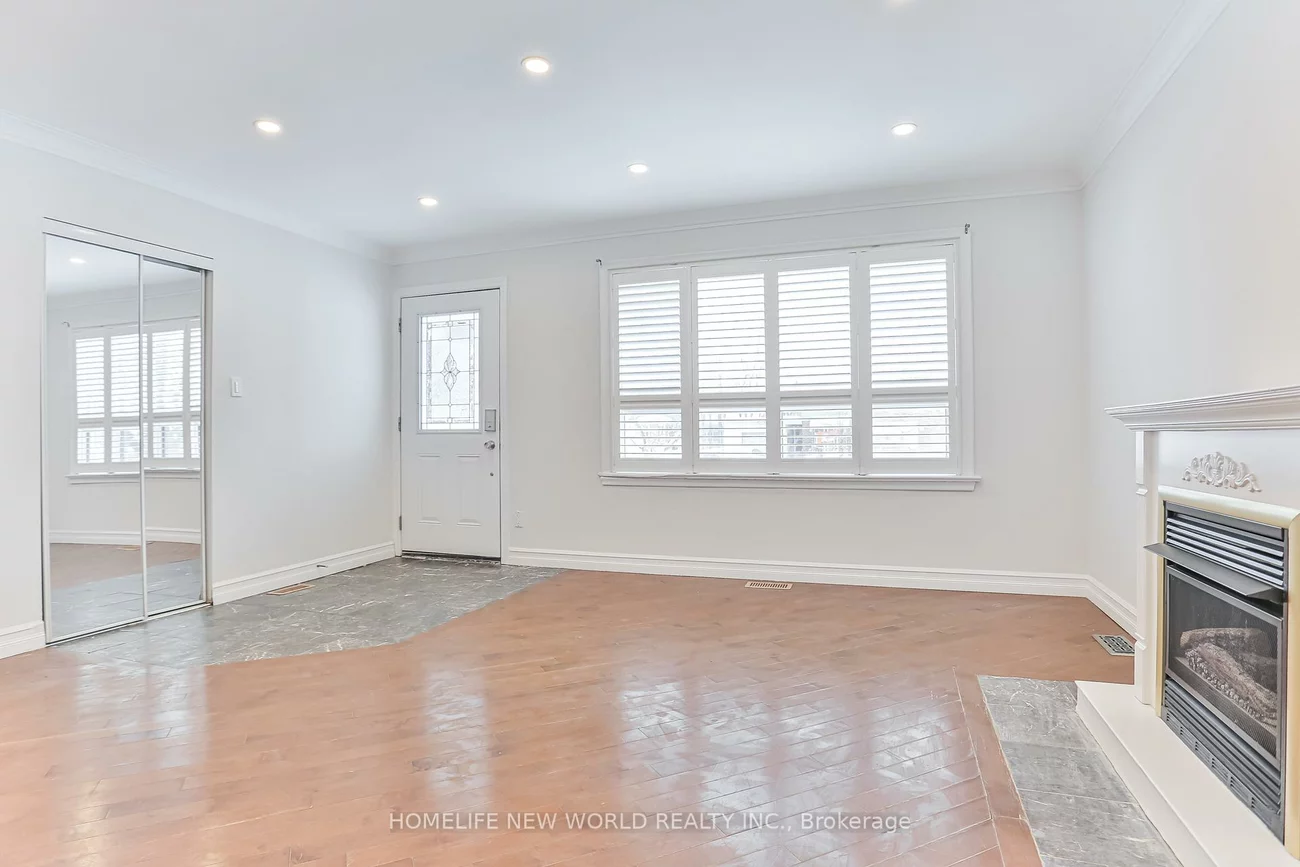 3, Erlesmere, Brampton East, Brampton
