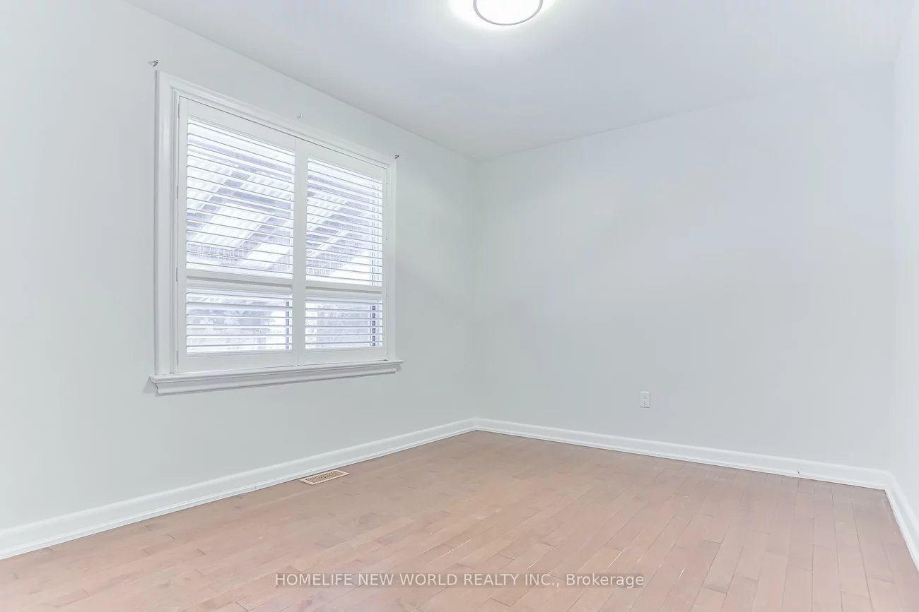 3, Erlesmere, Brampton East, Brampton