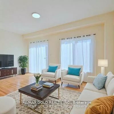 92, Cookview, Sandringham-Wellington, Brampton
