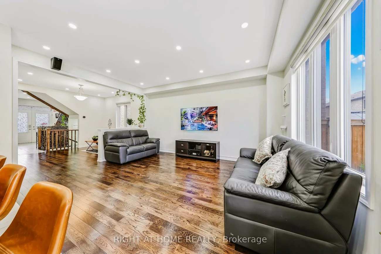 13, Cyclone, Northwest Brampton, Brampton