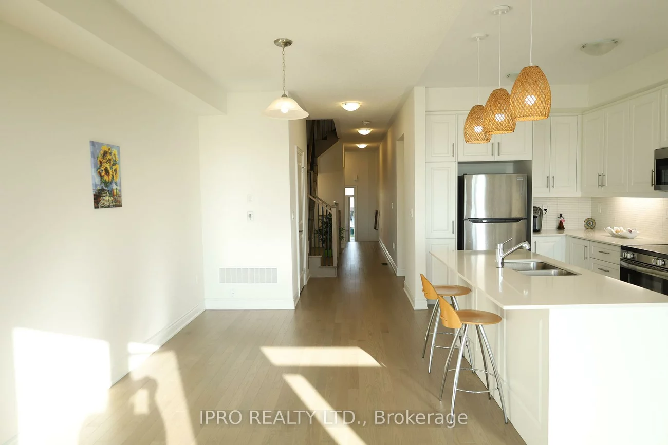 102, BERMONDSEY, Bram West, Brampton