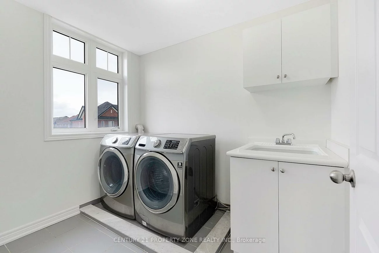 28, Wardenwood, Sandringham-Wellington North, Brampton