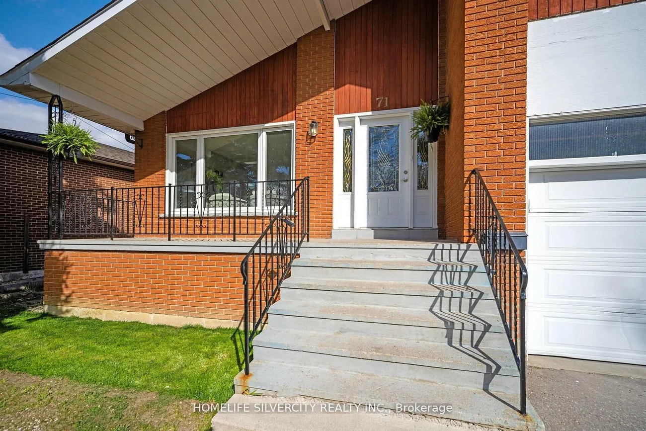 71, Massey, Central Park, Brampton