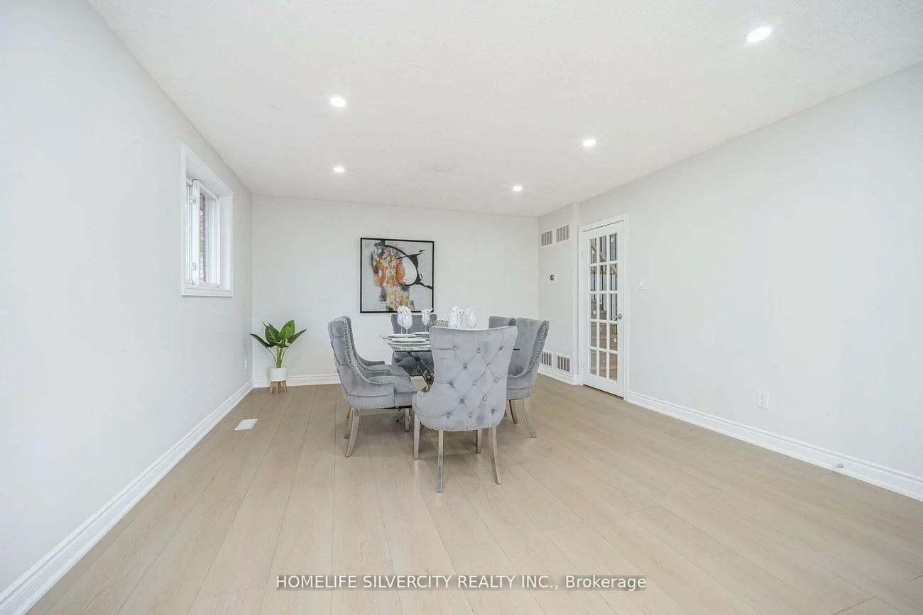 71, Massey, Central Park, Brampton