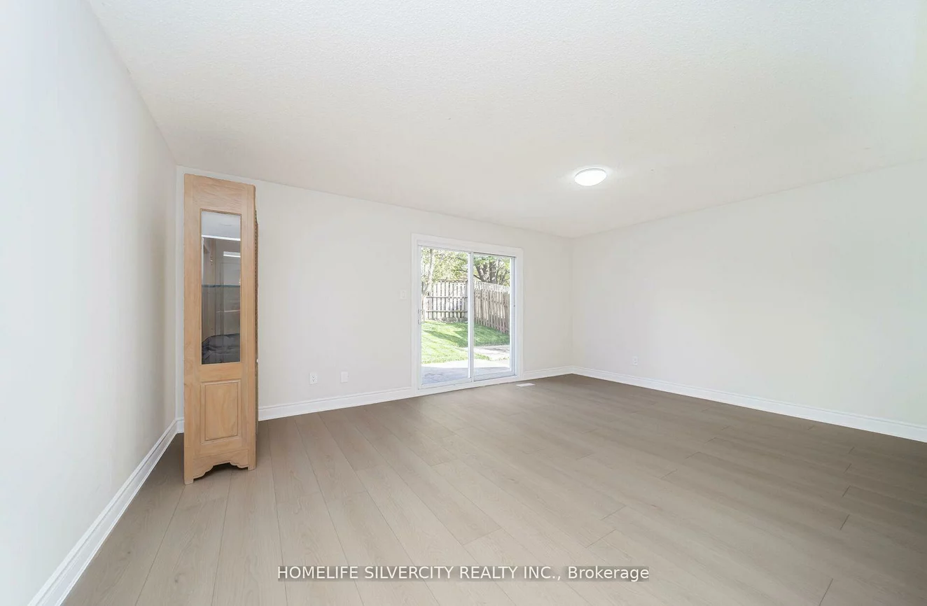 71, Massey, Central Park, Brampton