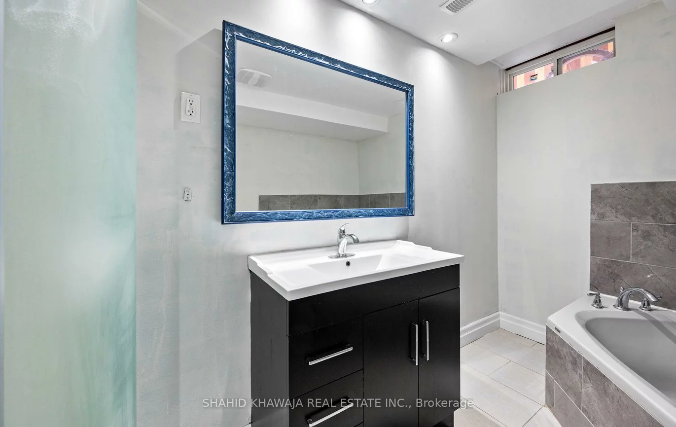 6, Kintyre, Heart Lake West, Brampton