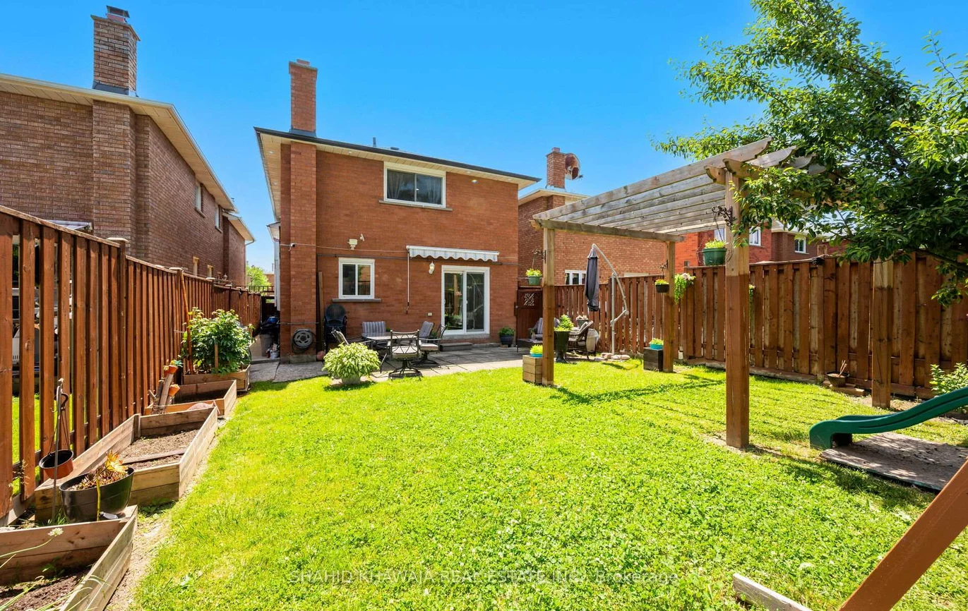 6, Kintyre, Heart Lake West, Brampton