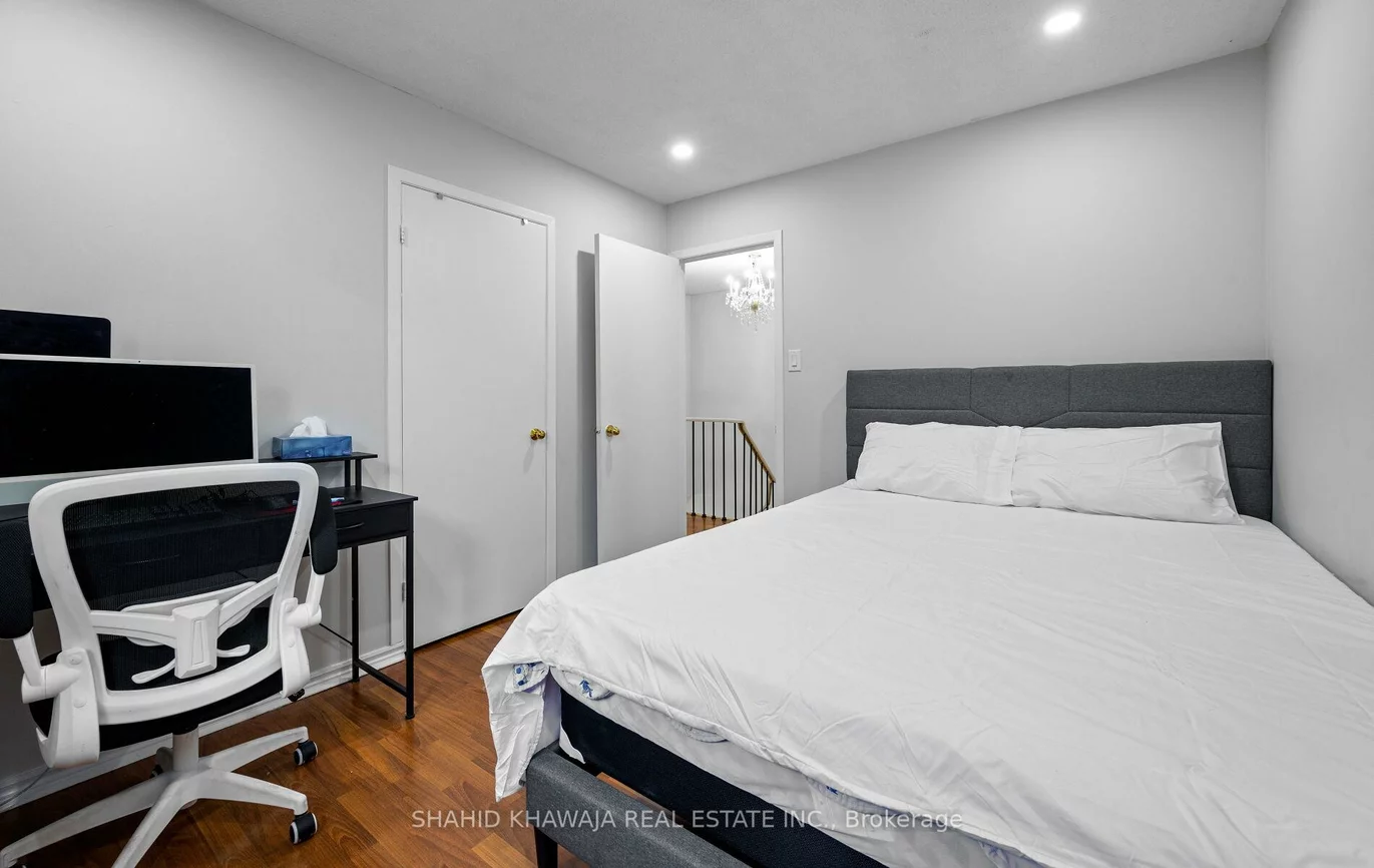 6, Kintyre, Heart Lake West, Brampton