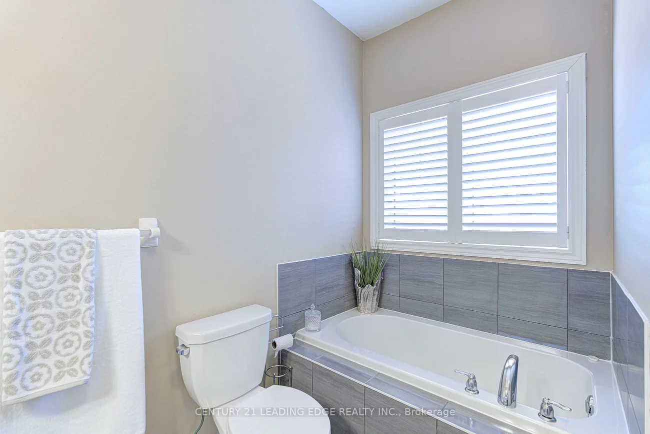 153, Remembrance, Northwest Brampton, Brampton
