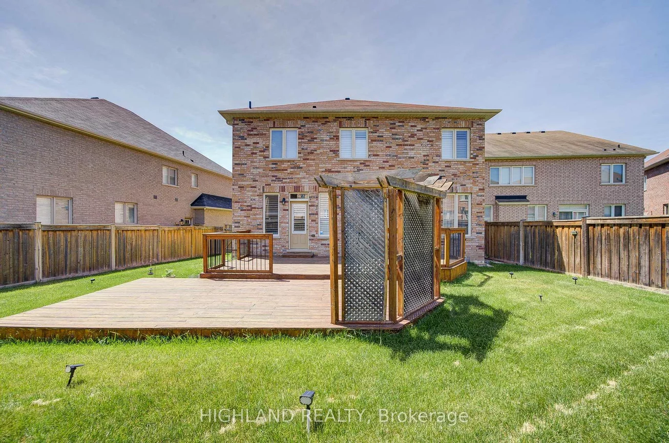 66, GEORGE ROBINSON, Credit Valley, Brampton