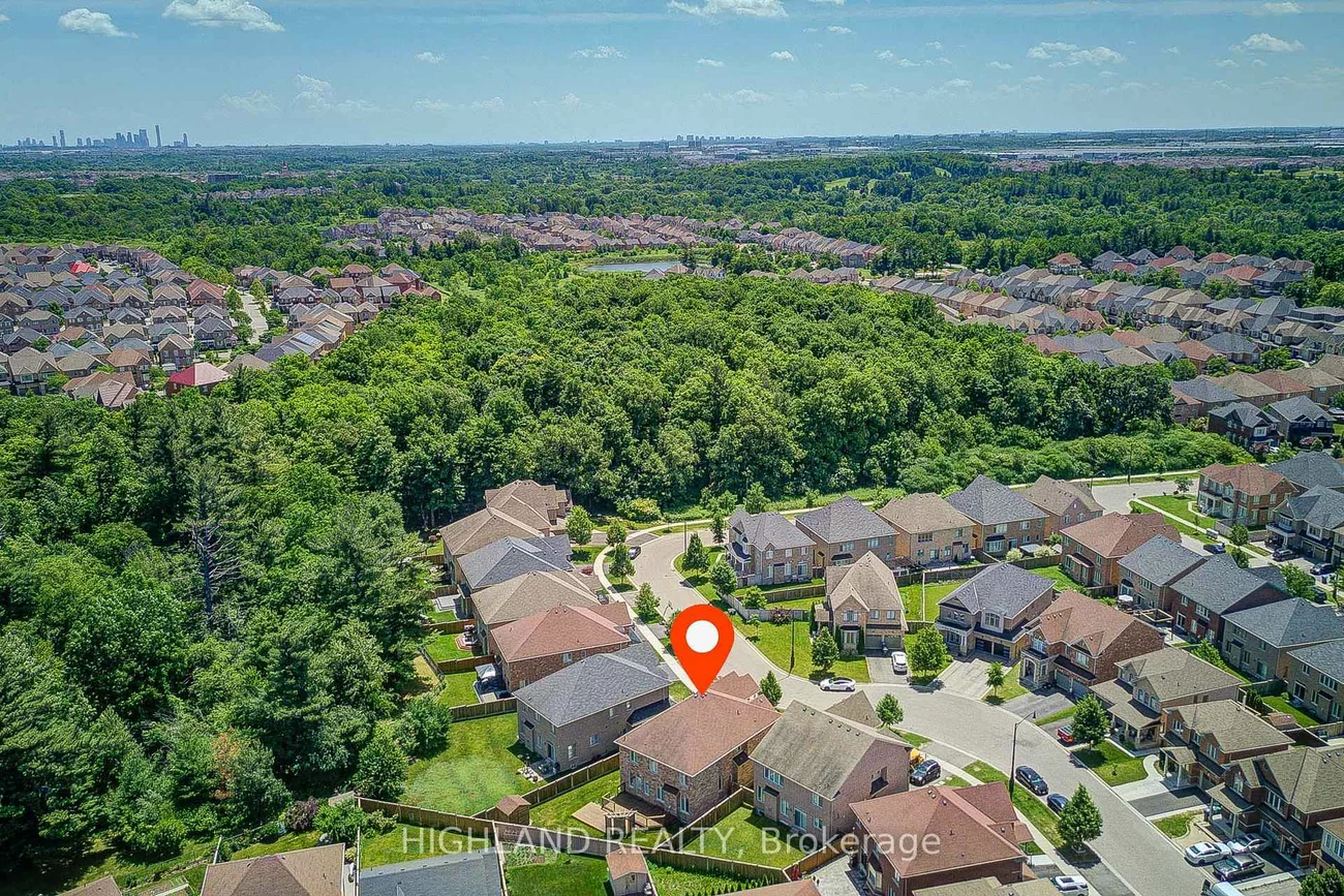 66, GEORGE ROBINSON, Credit Valley, Brampton