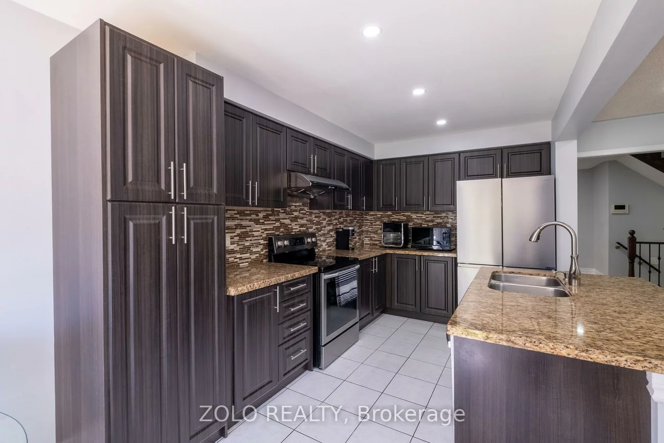 16, Flatfield, Bram East, Brampton