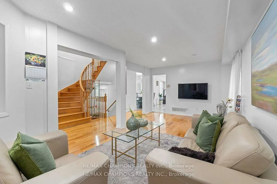 30, Larkspur, Sandringham-Wellington, Brampton