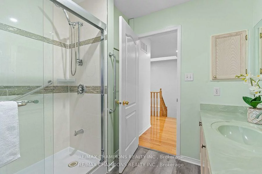 30, Larkspur, Sandringham-Wellington, Brampton