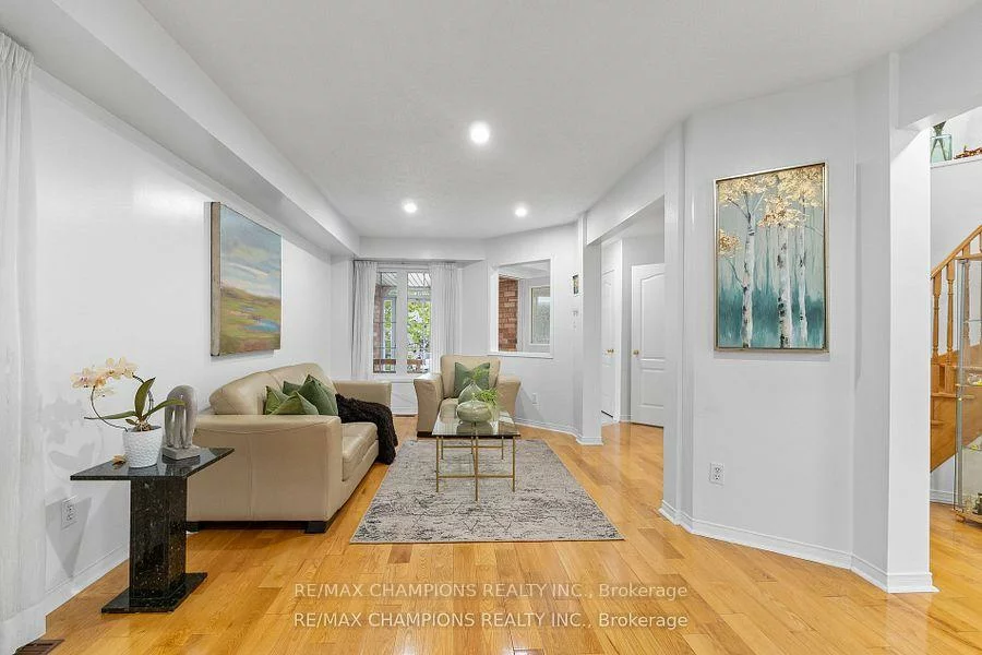 30, Larkspur, Sandringham-Wellington, Brampton
