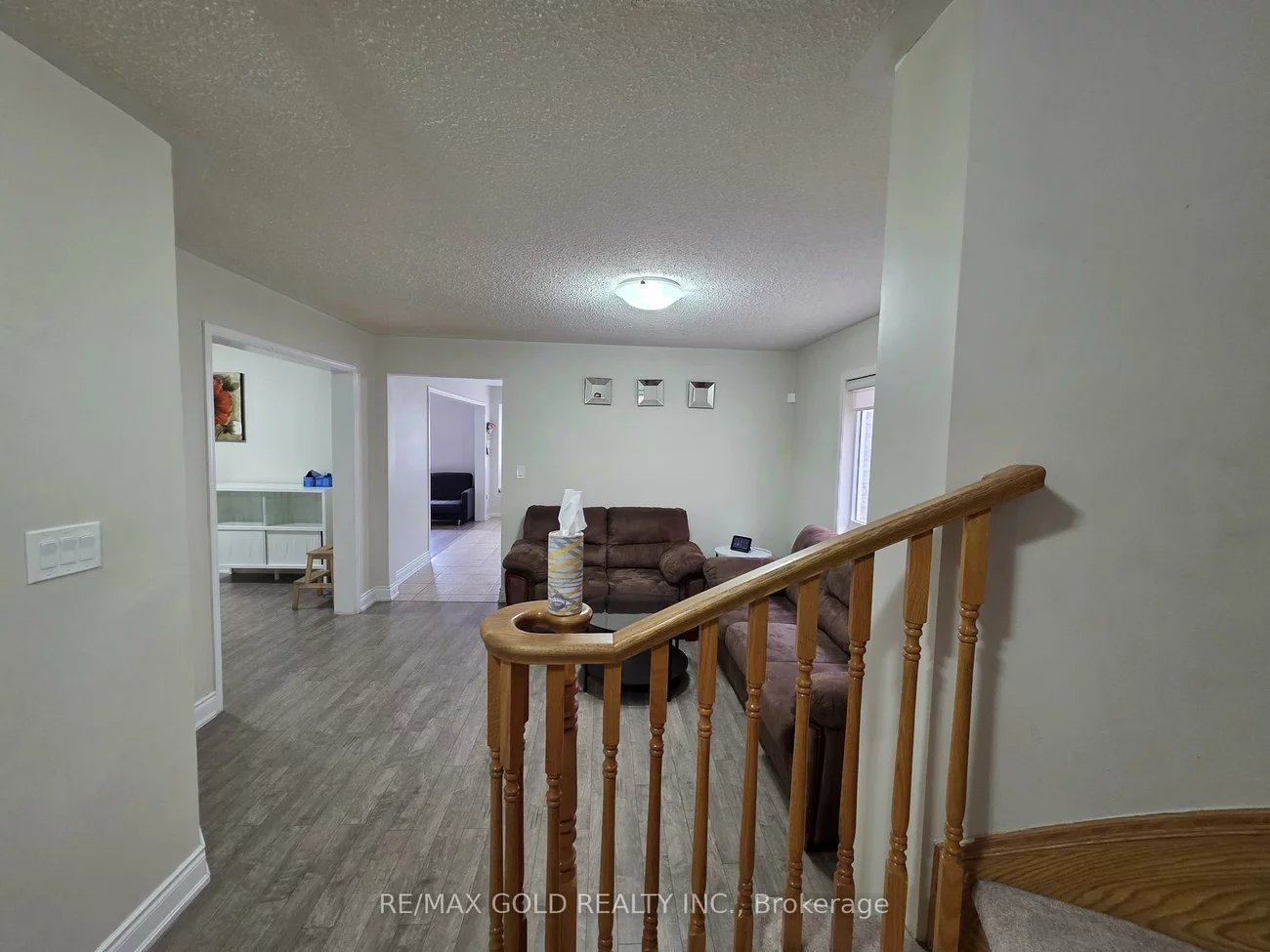 42, Zimmer, Gore Industrial North, Brampton