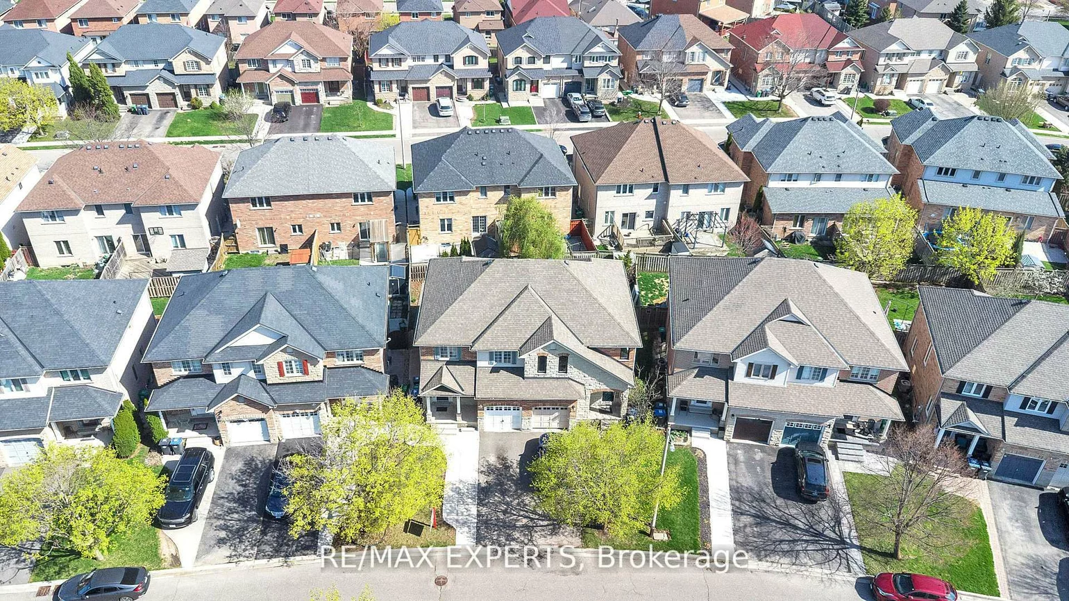 13, Stable, Northwest Sandalwood Parkway, Brampton