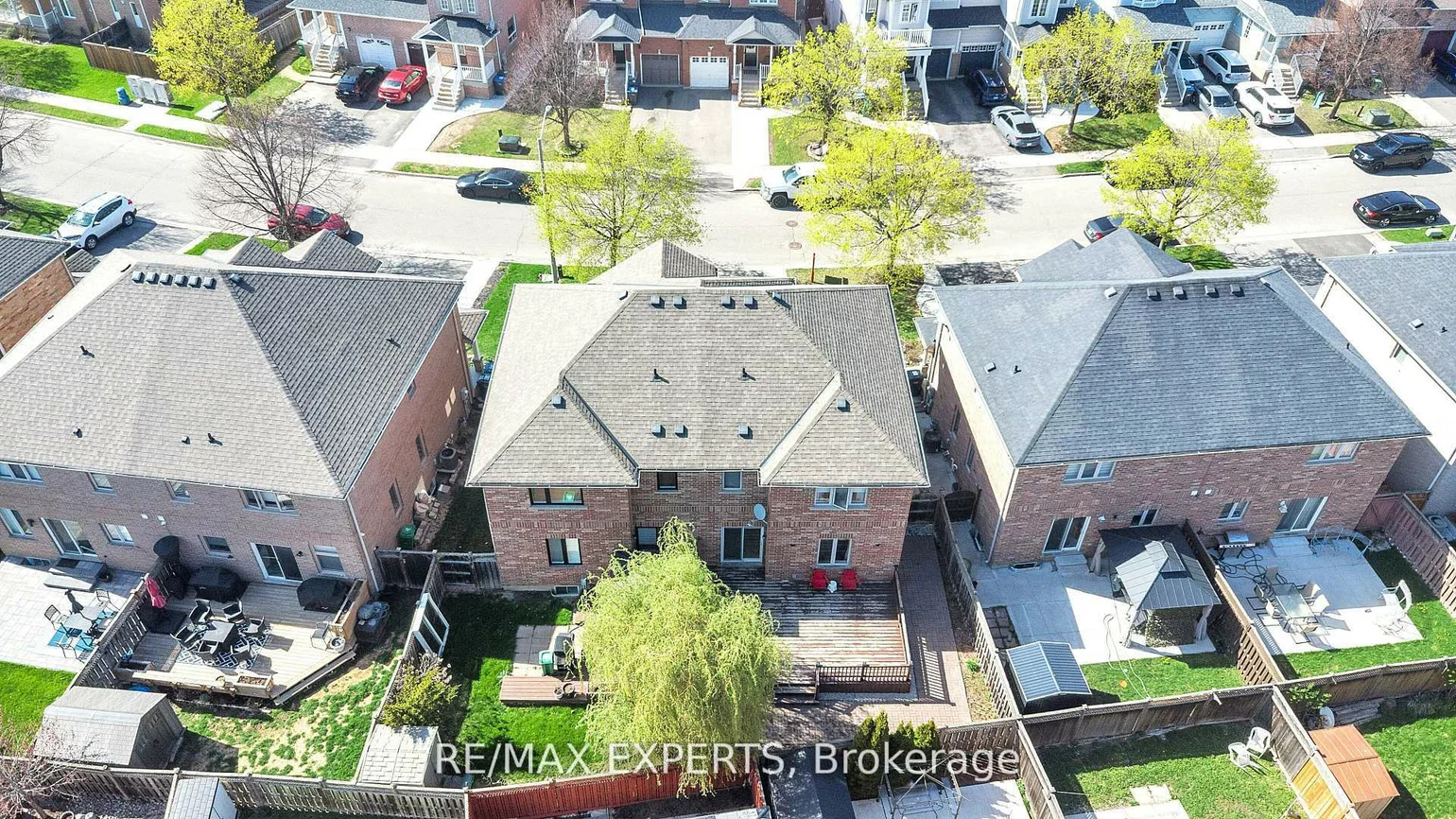 13, Stable, Northwest Sandalwood Parkway, Brampton
