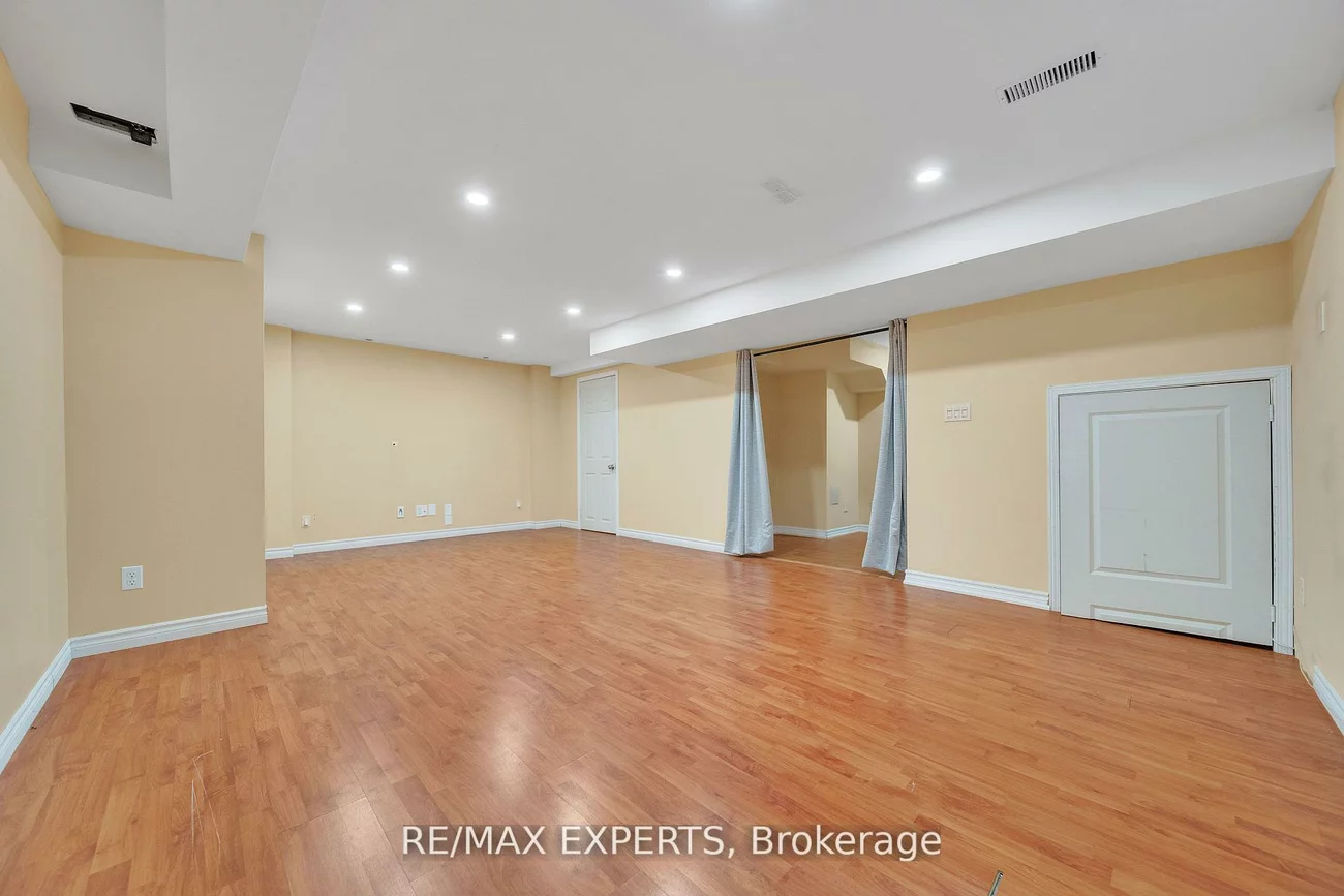 13, Stable, Northwest Sandalwood Parkway, Brampton