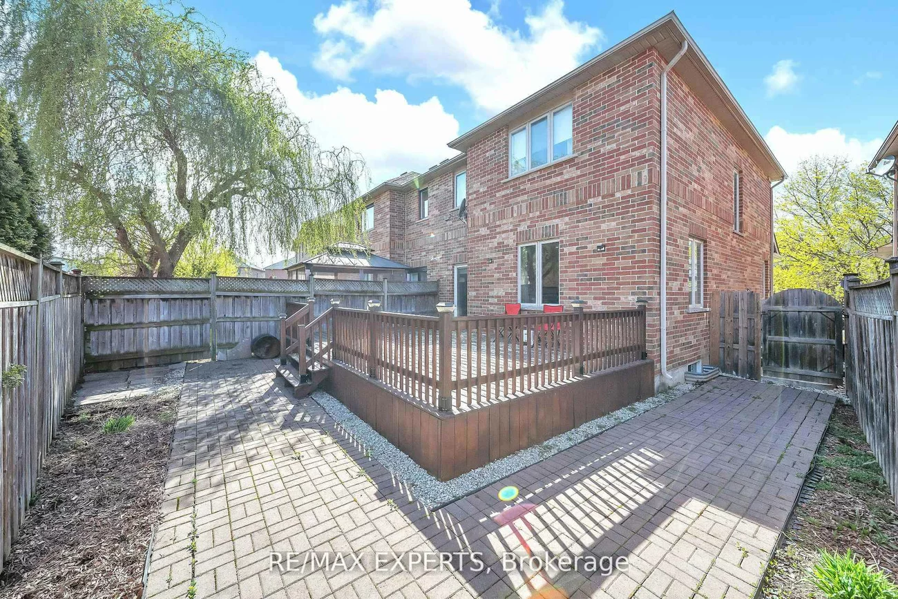 13, Stable, Northwest Sandalwood Parkway, Brampton