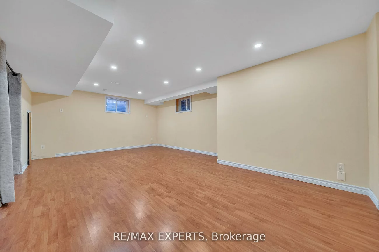 13, Stable, Northwest Sandalwood Parkway, Brampton