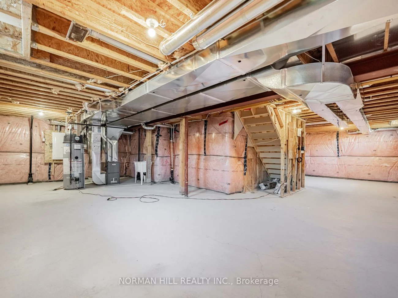 1, Lilestone, Credit Valley, Brampton