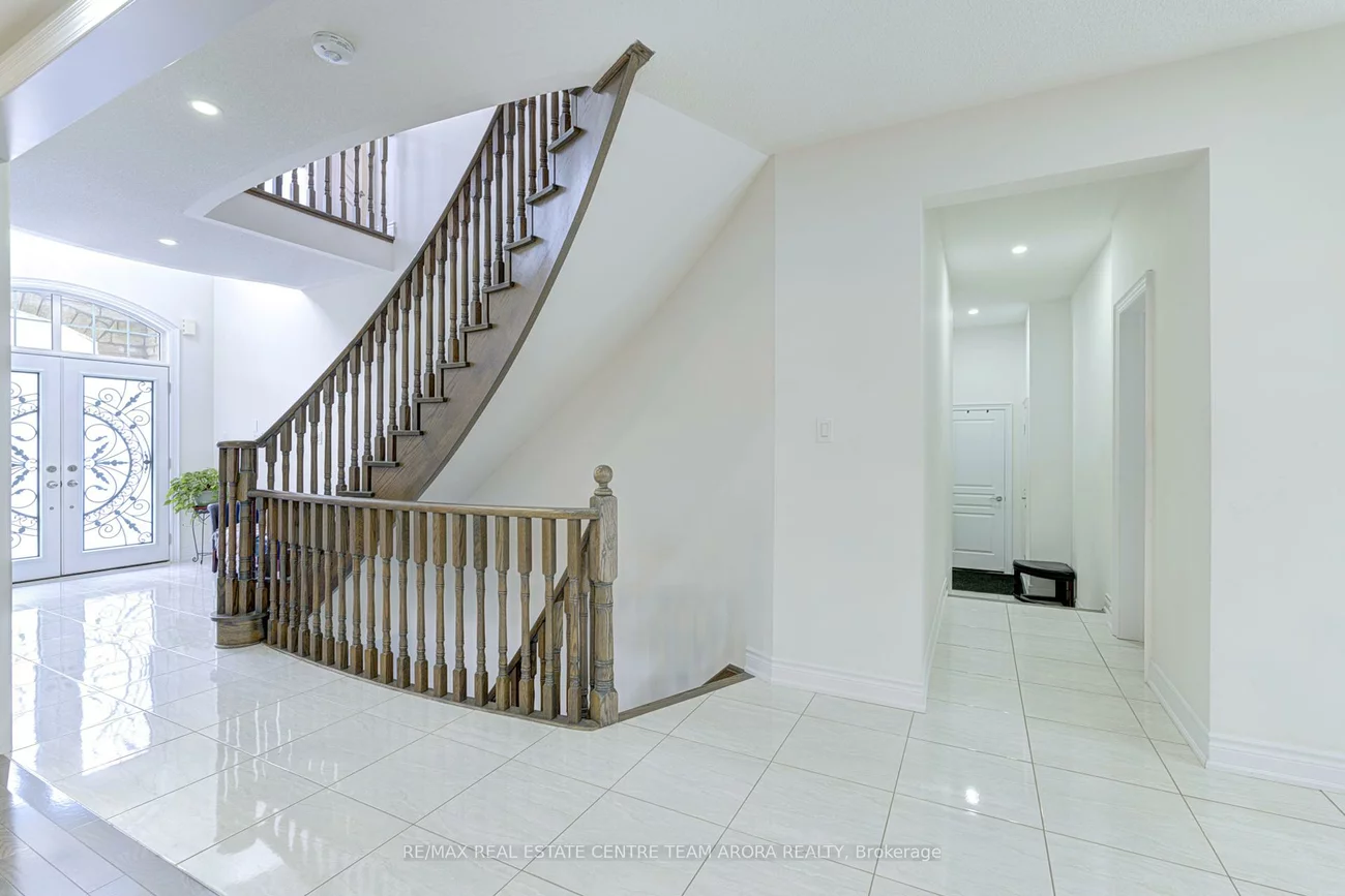 5, Aries, Credit Valley, Brampton