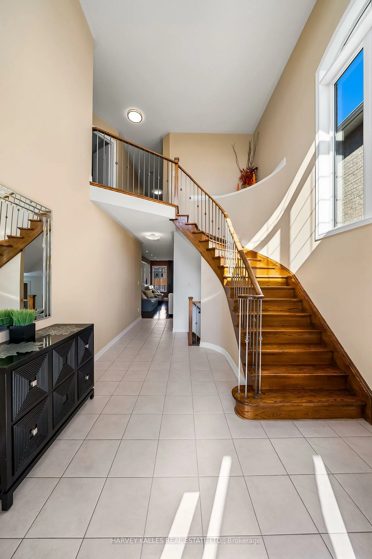 36, Boundbrook, Northwest Sandalwood Parkway, Brampton