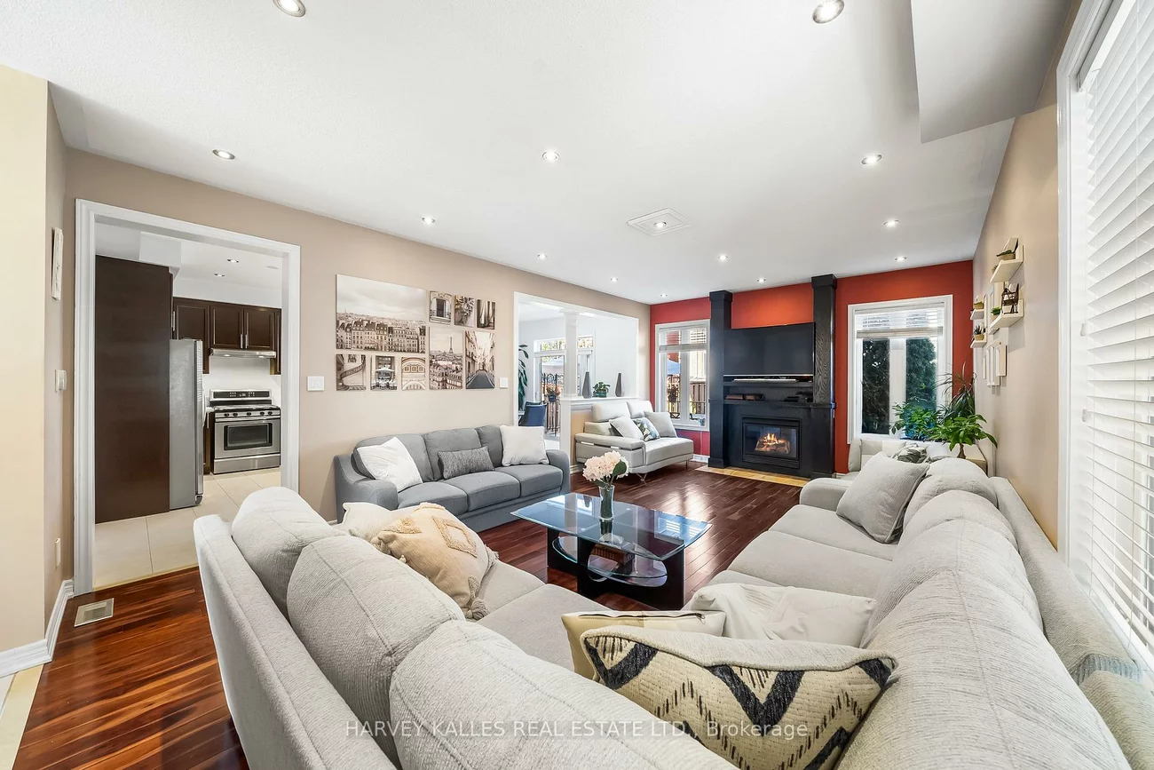 36, Boundbrook, Northwest Sandalwood Parkway, Brampton