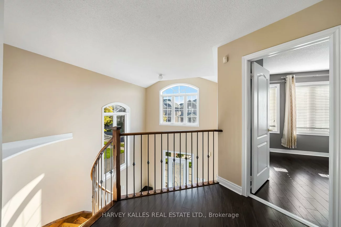36, Boundbrook, Northwest Sandalwood Parkway, Brampton