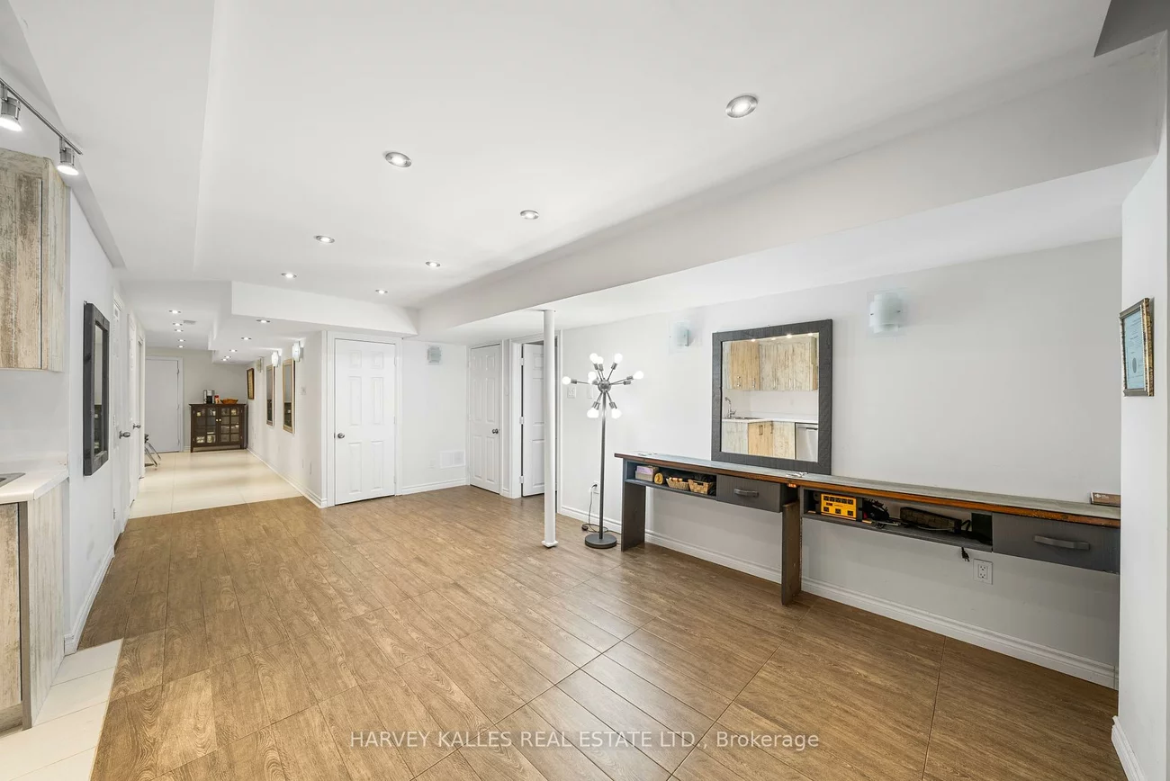 36, Boundbrook, Northwest Sandalwood Parkway, Brampton