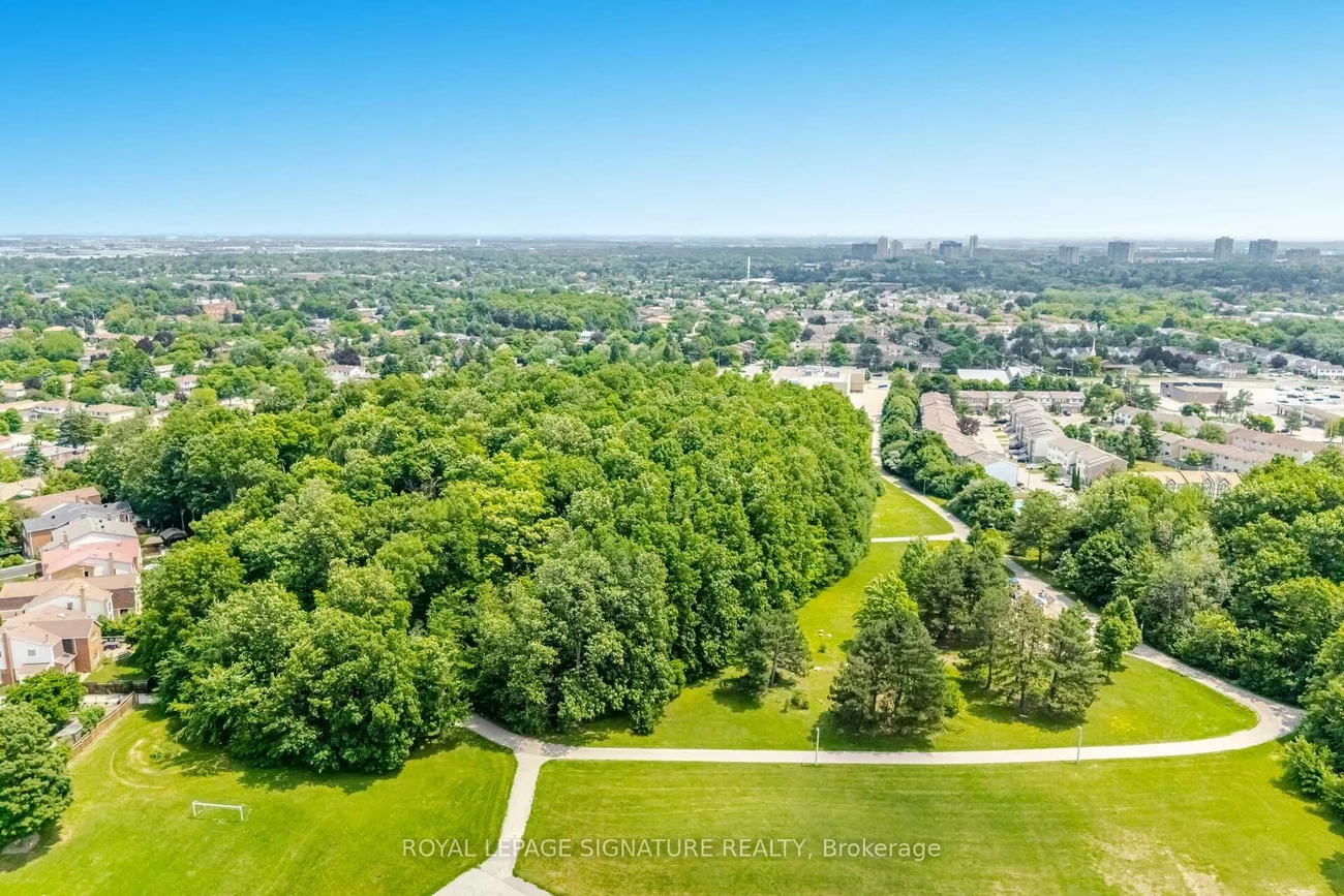 71, Mandarin, Central Park, Brampton