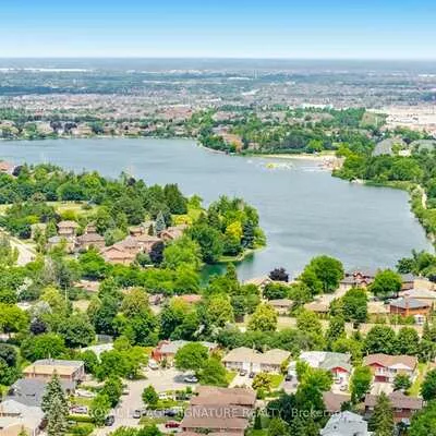 71, Mandarin, Central Park, Brampton