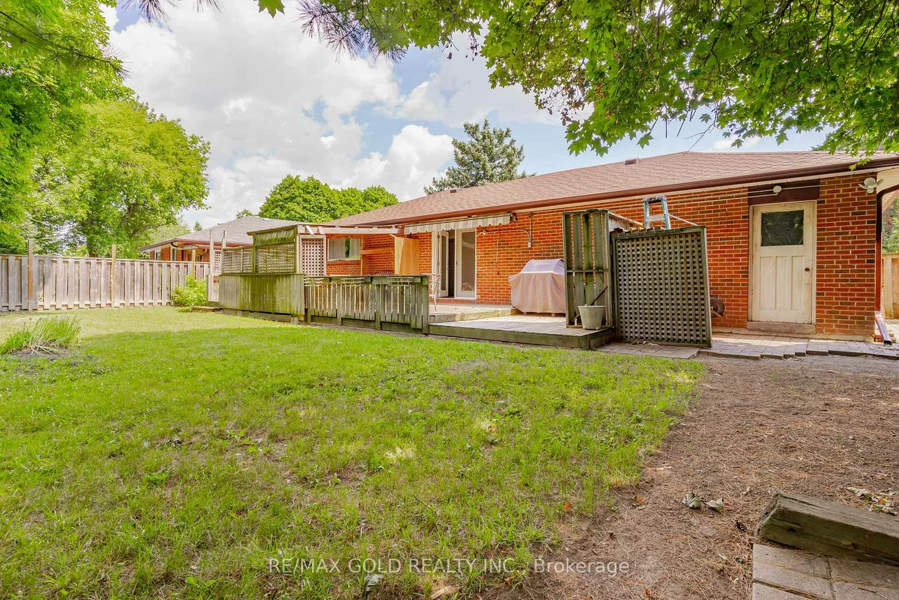 29, Devonshire, Southgate, Brampton